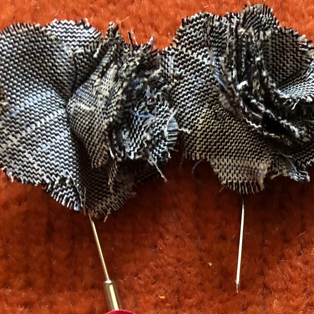 Mens LAPEL pin